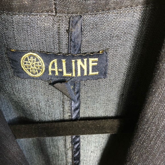 Cute A-Line dark blue jeans jacket - Picture 2 of 9